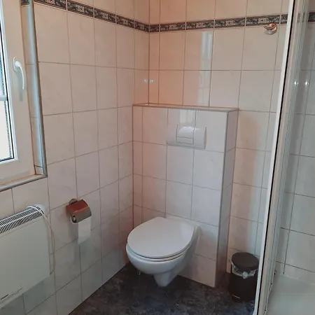 Prázdninový dům Milan Mit Ruderboot - 300 M Vom Fleesensee *